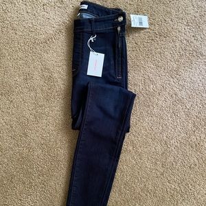Good American High Waisted Side Zip Jean Size 25